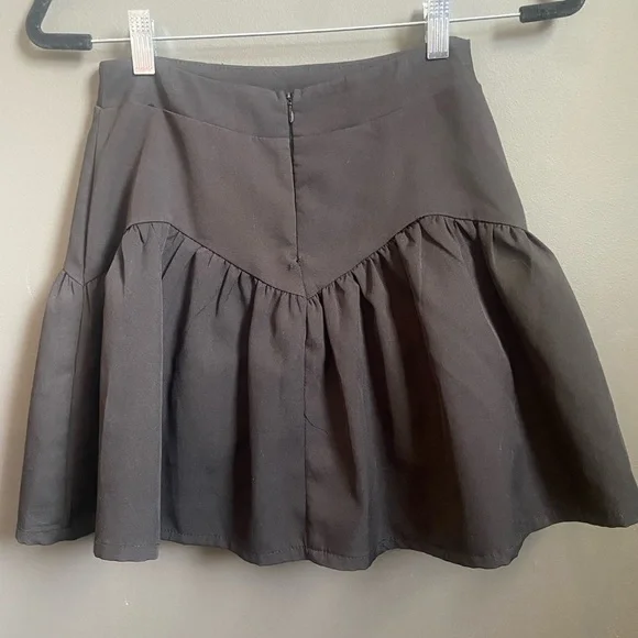 Princess Polly Black A-Line Skirt - Picture 2 of 6